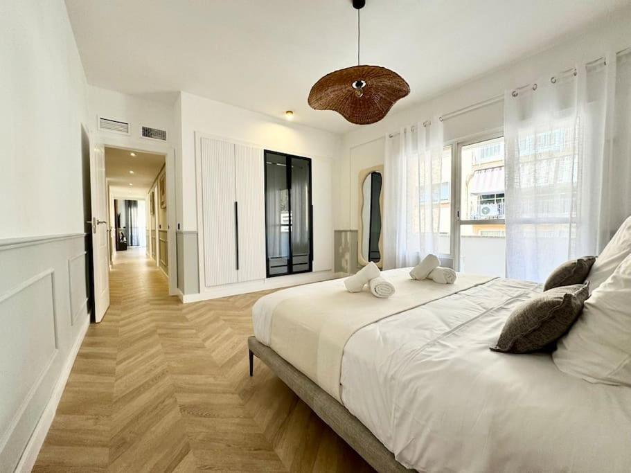 4Bd Central Soho Luxe Retreat Terrace 2Bh & Ac Málaga Esterno foto