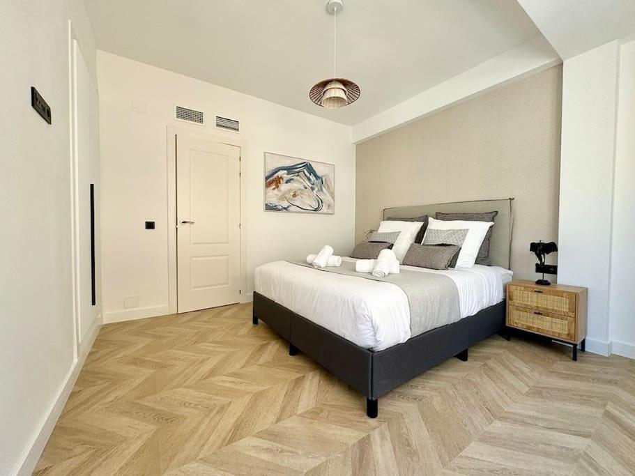 4Bd Central Soho Luxe Retreat Terrace 2Bh & Ac Málaga Esterno foto